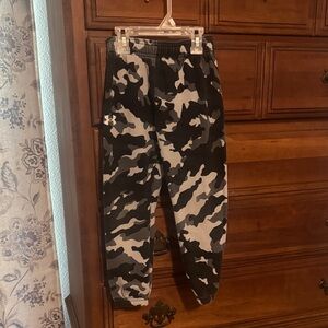 Under Armour Black and Gray Camouflage Pants
